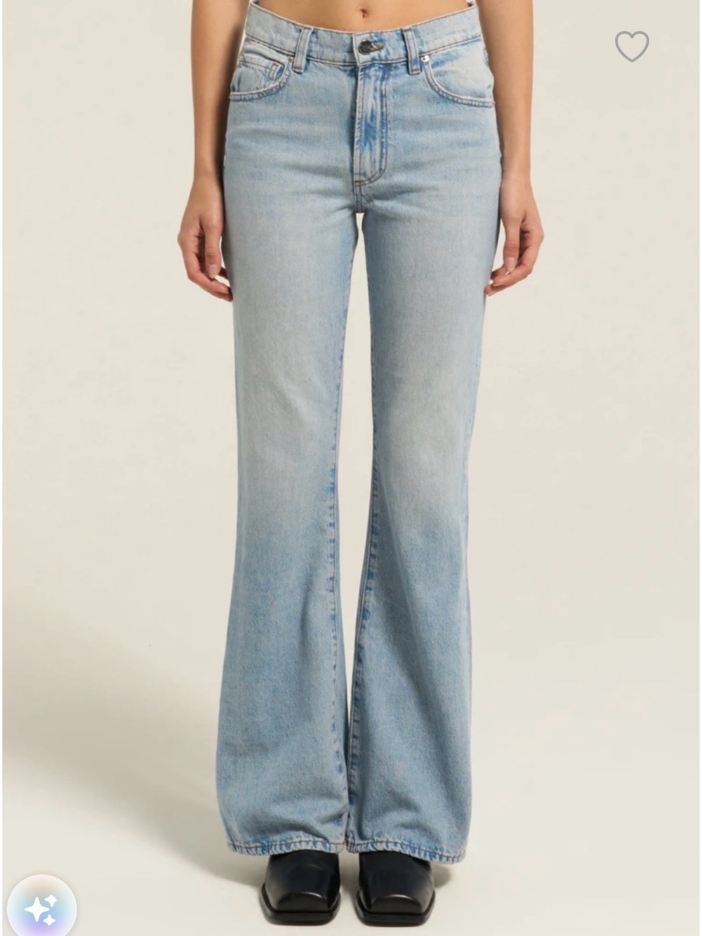 Woman’s THE BOOTCUT JEAN IN BARCELONA by Viavia